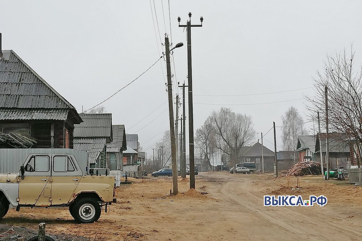 Жители Нижней Вереи заблокировали строительство высоковольтной линии